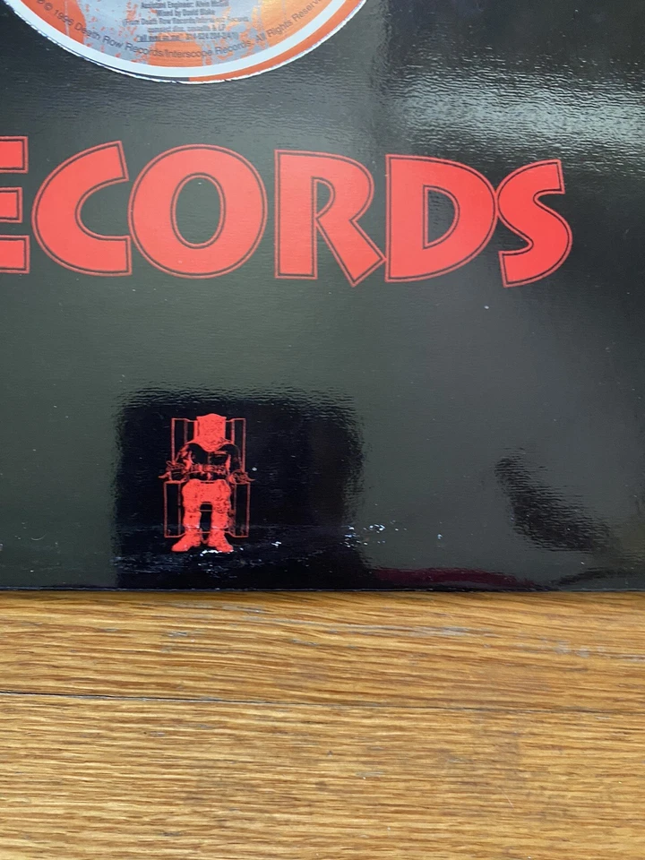 2pac “2 Of Amerikaz Most Wanted” Single Plus 2 Death Row 1 Makaveli Artwork 2 Cd - Image 4 of 4