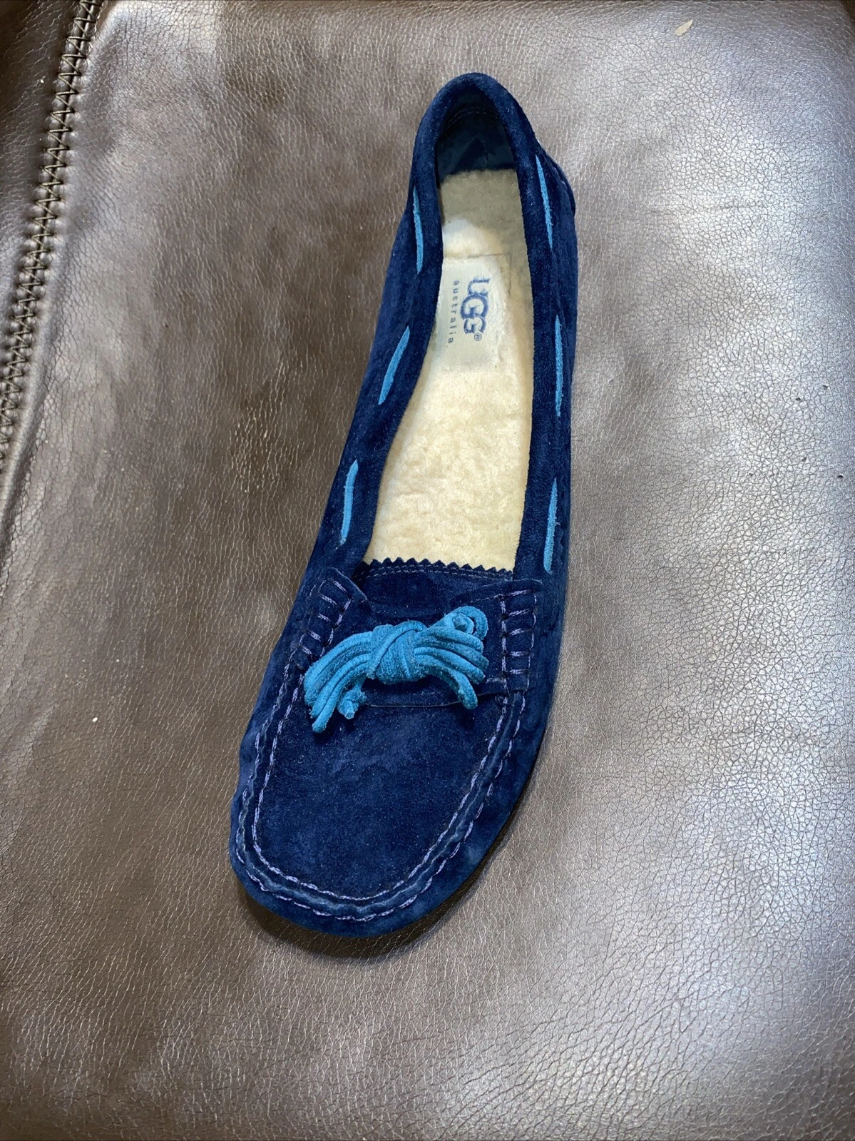 SOLO SCARPA SINISTRA TAGLIA 9 UGG mocassino guida blu mocassino pantofole ***SOLO UNA SCARPA...