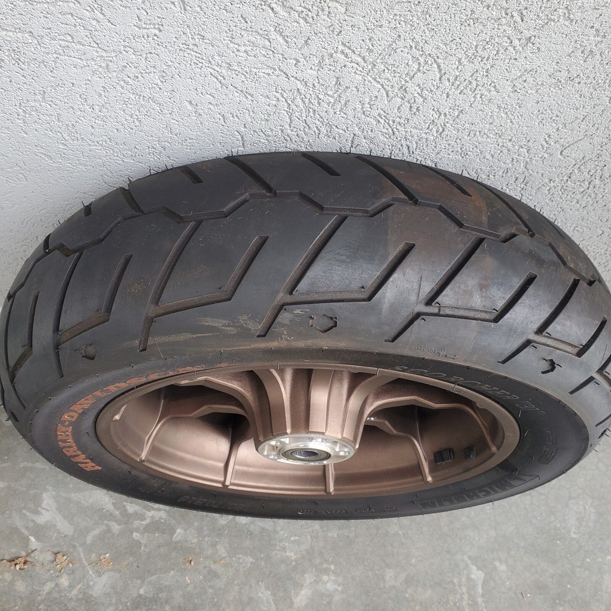 MICHELIN HARLEY-DAVIDSON ホイール 2018-2024 Harley Low Rider FXLR Rear Michelin Tire Rim 15x6