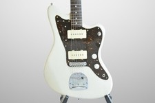 Fender JM66 Jazzmaster E-Gitarre hat Lackreparatur