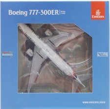 GEMGJ2219F 1:400 Gemini Jets Emirates B777-300ER Reg A6-ENV New Livery Flaps