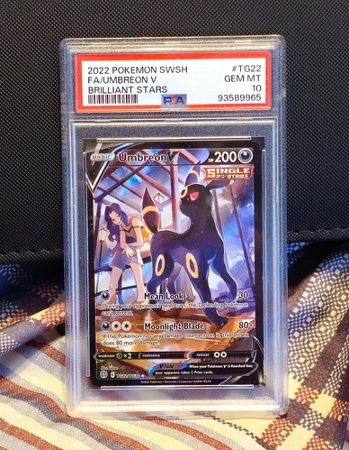 2022 Pokemon SWSH Brilliant Stars TG22/TG30 Umbreon V Alt Art PSA 10
