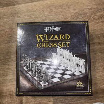The Noble Collection NN7580 Harry Potter Wizard Chess Set