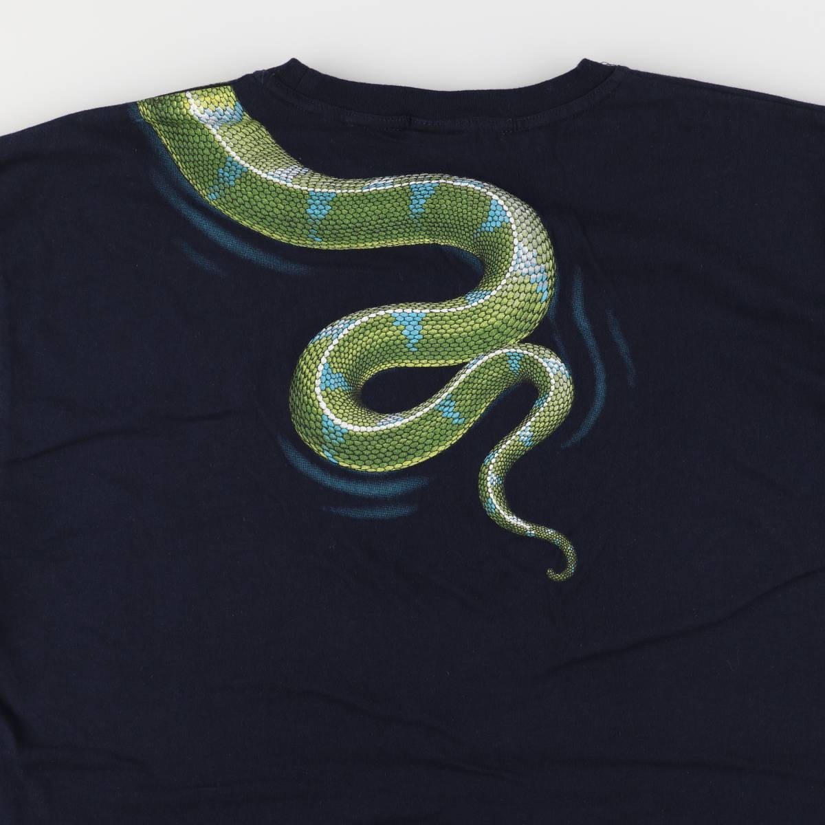 Used WiLD PLANET Snake/Python Pattern Animal T-Sh… - image 6