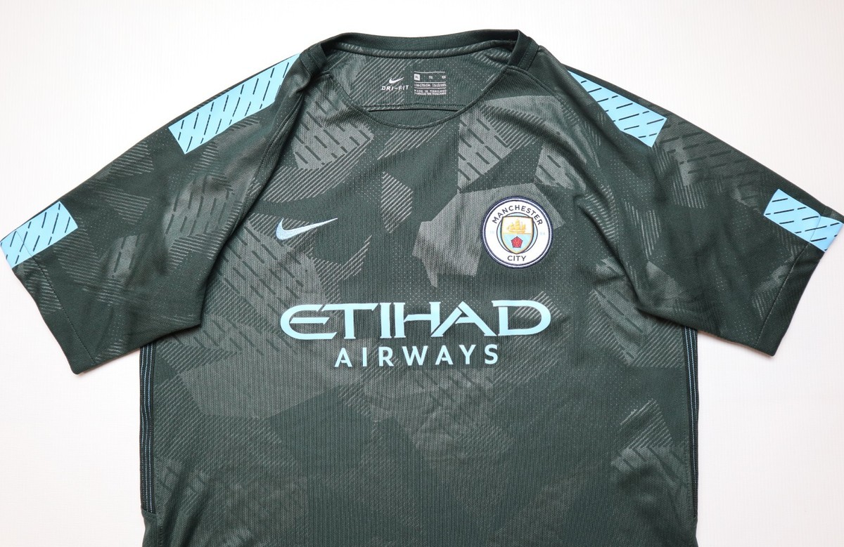 ManCity 97-99 size：S Manchester City 97/99 Home Shirt - Inside Forwards