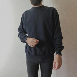 black hanes crewneck