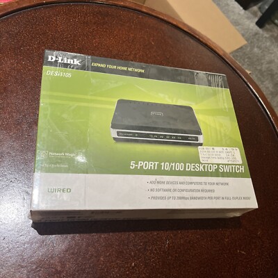 D-Link  DES (DES1105) 5-Ports External Ethernet Switch 10/100. New Sealed