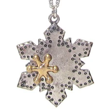 Snowflake Pendant Necklace Silver