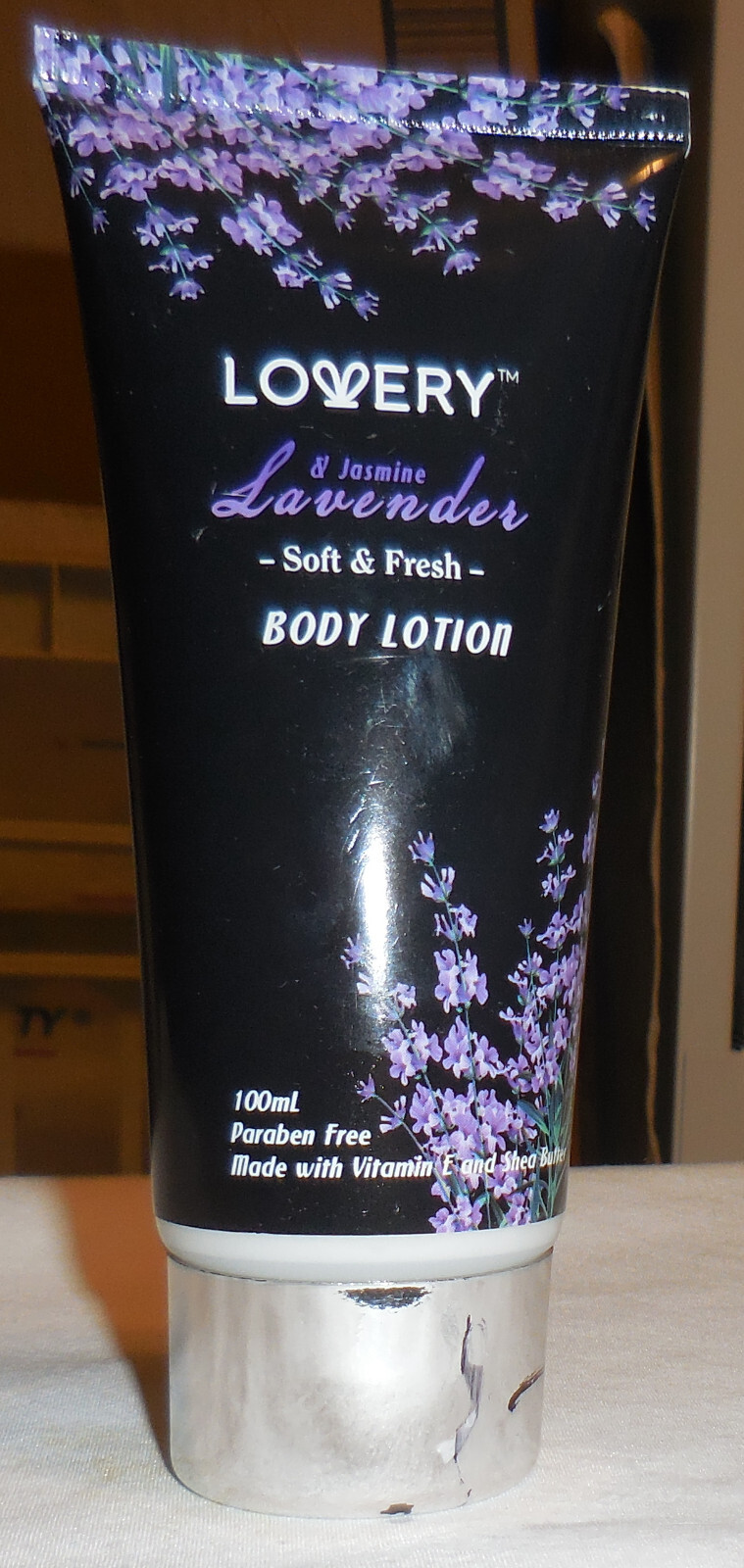 100ml Lovery Jasmine Lavender Body Lotion Soft Fresh Sealed Bottle
