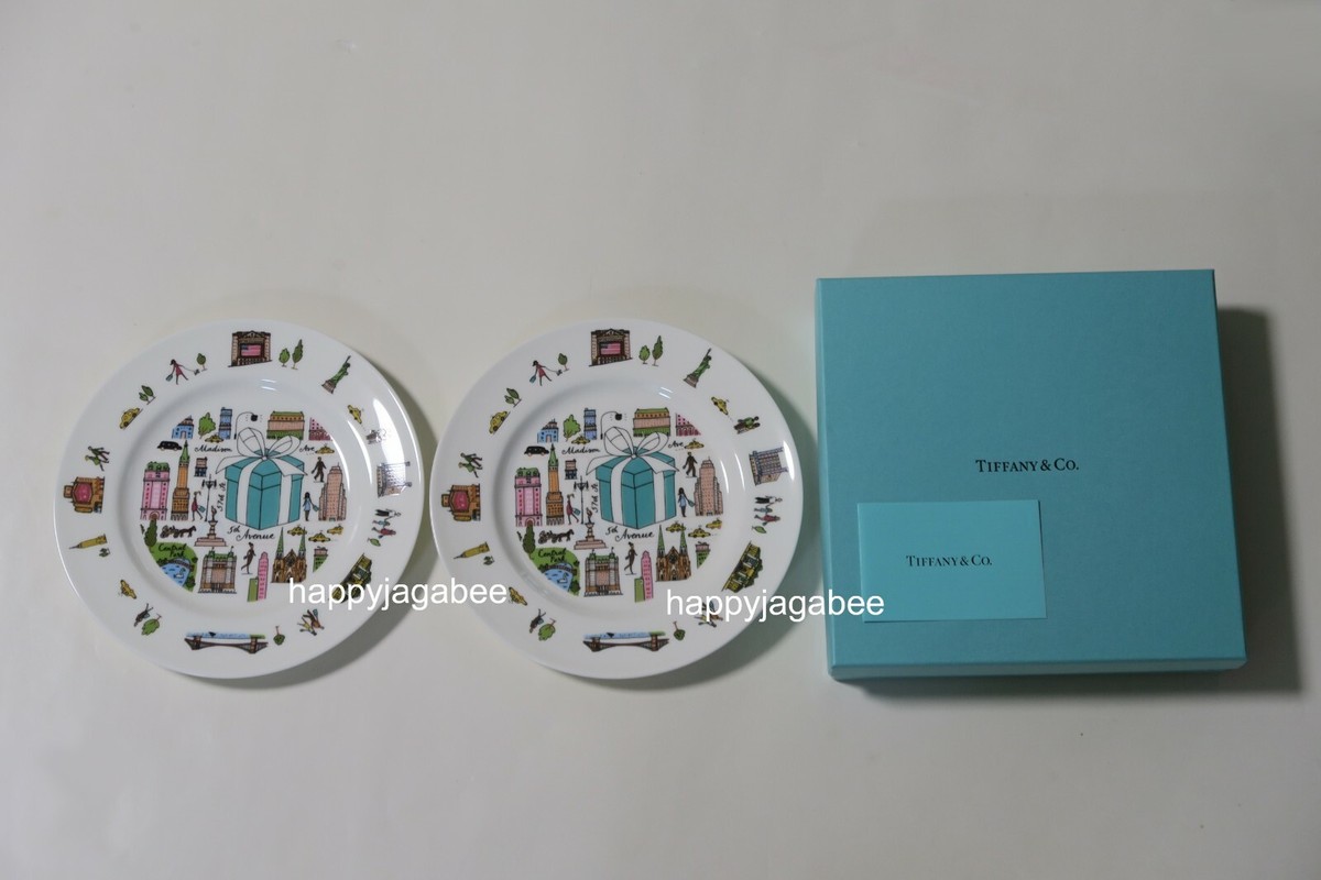 TIFFANY & CO BONE CHINA 5th Avenue Dessert Plate set of 2 w/ gift