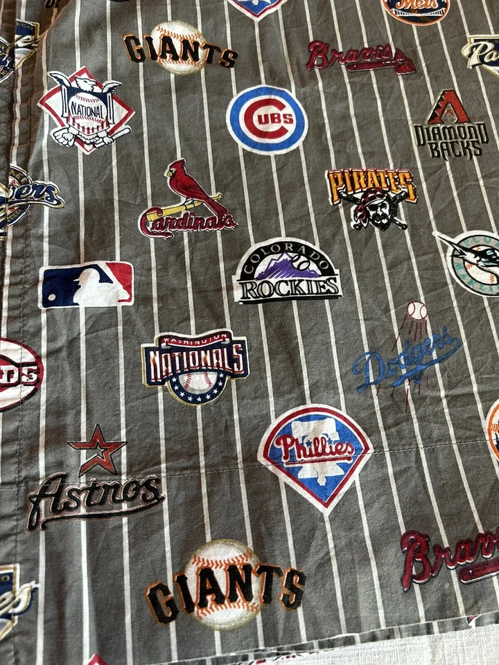 Logotipos de béisbol POTTERY BARN adolescente PB MLB hoja plana gris DOBLE Foto 3 de 4