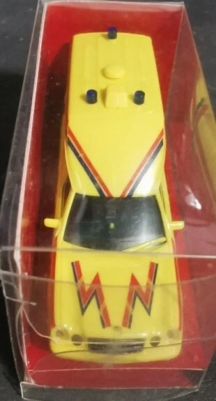 HERPA 045513 Mercedes Benz W 210 Binz Ambulanza "CINZ - AMBULANCE" - scala H0 - Immagine 4 di 4