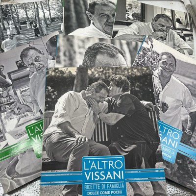 LOT 7 BÜCHER DER ANDERE LEBENDE FAMILIENREZEPTE SÜSS WIE WENIGE - 2014