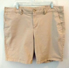GAP Women's Shorts Khakis by Gap City 9" Bermuda Stretch Beige - Size 18