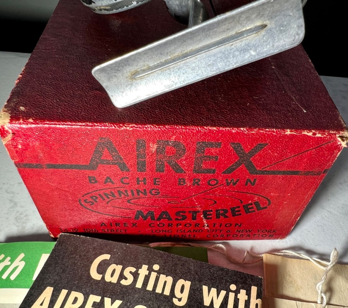 Vintage Airex Bache Brown Mastereel Model 2 Spinning Reel w/ Box