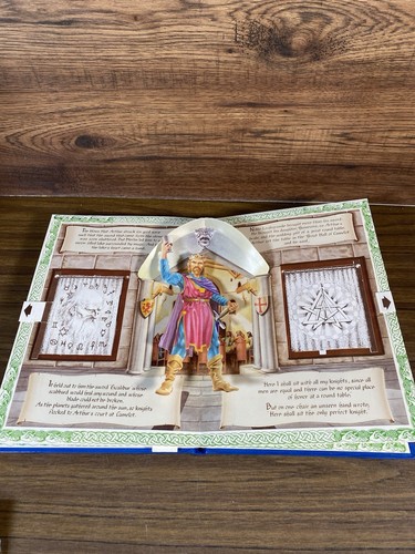 The Legend of King Arthur and the Round Table Pop-Up Book Vintage 1987 Bonanza - Foto 3 di 3