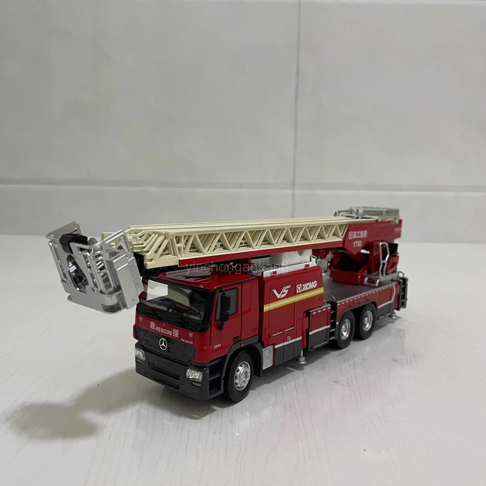 1:50 Mercedes-Benz XCMG YT60 Aerial Ladder Fire Truck Alloy Model - Image 2 of 4