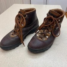 VASQUE    Skywalk  Hiking Boots   Men's  7535     Size 10.5?  Brown   Sundowner