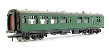 Bachmann 34-504A Pre-Owned 63ft Bulleid Semi-Open Brake 2nd Coach BR (SR) Green