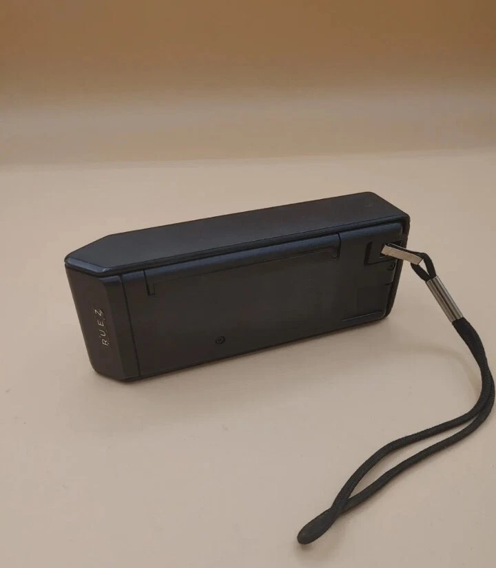 Vintage Kodak TELE-EKTRA 1 110 Film Camera with 22mm- 44mm Dual Lens - Tested - Image 2 of 4