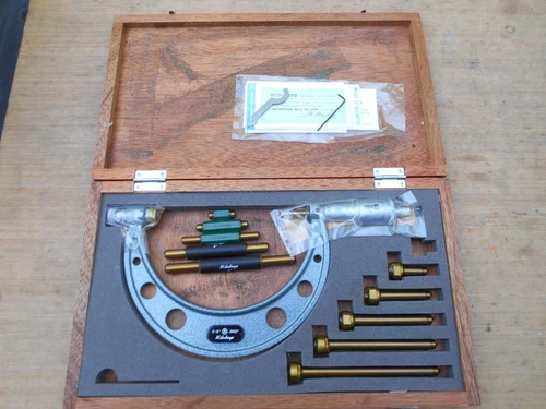 MITUTOYO 204-137 MECHANICAL DIGIT MICROMETER , 0-6" , .0002" , NOS.