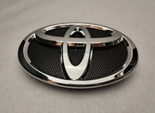 Toyota Camry 2010 2011 Front Grill Emblem Us Shipping
