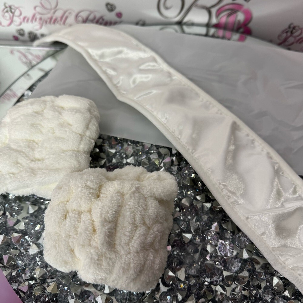 Filterbaby skincare headband and wrist cuffs for washing your face skincare spa Amazon.com: ZaneGear 3 Piece - Original USA Spa Headband and  main image 2