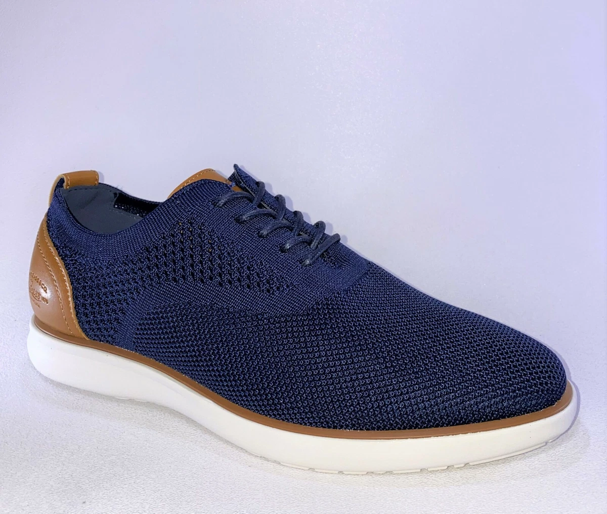 Bass casual mens shoes sales