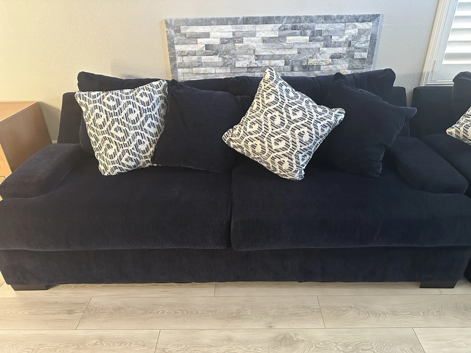 Sofá y sofá de dos plazas azul marino oscuro excelente estado precio a la venta Foto 2 de 3