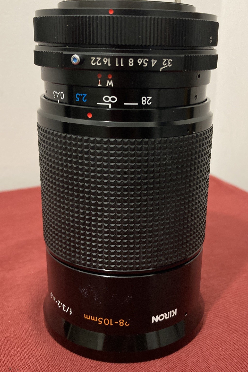 Kino Precision Kiron 28-105mm F/3.2-4.5 MC Macro