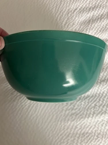 PYREX 403 Green Mixing Nesting Bowl 2½ qt Primary Colors Vintage Made In USA