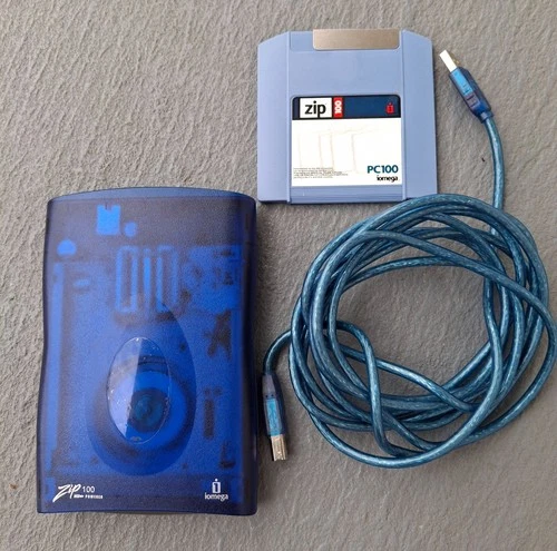 Iomega Zip 100 USB External Drive Z100USBS - Long Cable + Disc EXC WORKING