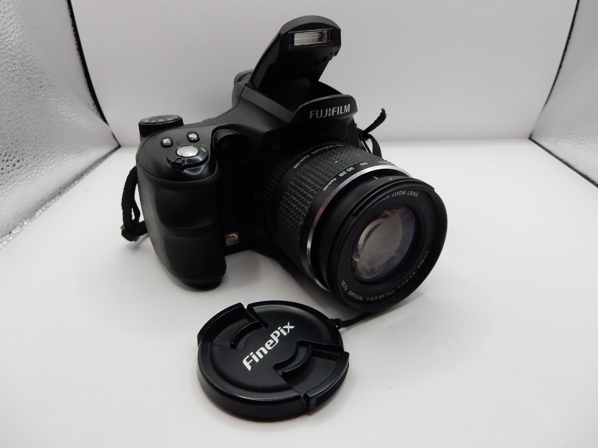 Fujifilm FinePix S Series S6000fd 6.3MP Digital Camera - Black