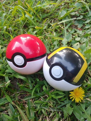 Costume Cosplay Illumina Pokeball LED Prop Cosplay Glow Ultraball Glow - Foto 5 di 7