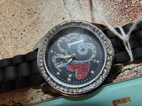 New & Gently Loved Watches-Choose From Geneva, Rumours, NY&C "Gift Idea" - Picture 91 of 92
