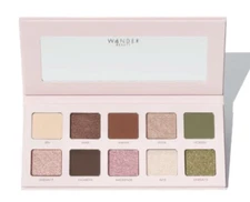 WANDER BEAUTY TRAILBLAZER EYESHADOW  PALETTE Full Size NEW IN BOX