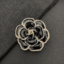 Classic Ladies Camellia Flower Alloy Gold Rhinestone Brooch Pins Jewelry Gift