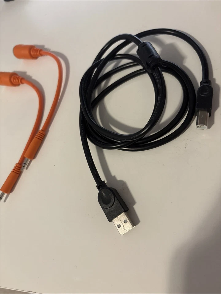 Novation Launchpad Pro USB Midi Controller for Ableton with 64 Velocity Pads - Image 2 of 4