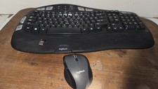 Logitech MK350 Wireless Wave Keyboard and Mouse Combo SUPER CLEAN MINT