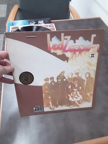 Led Zeppelin II Vinyl LP Rock  SD-8236 ST-A-691671 N, Record Looks New Mint