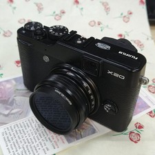 Fujifilm Fuji X Series X20 12.0MP 4x Optical Zoom Digital Camera Black - 90% New