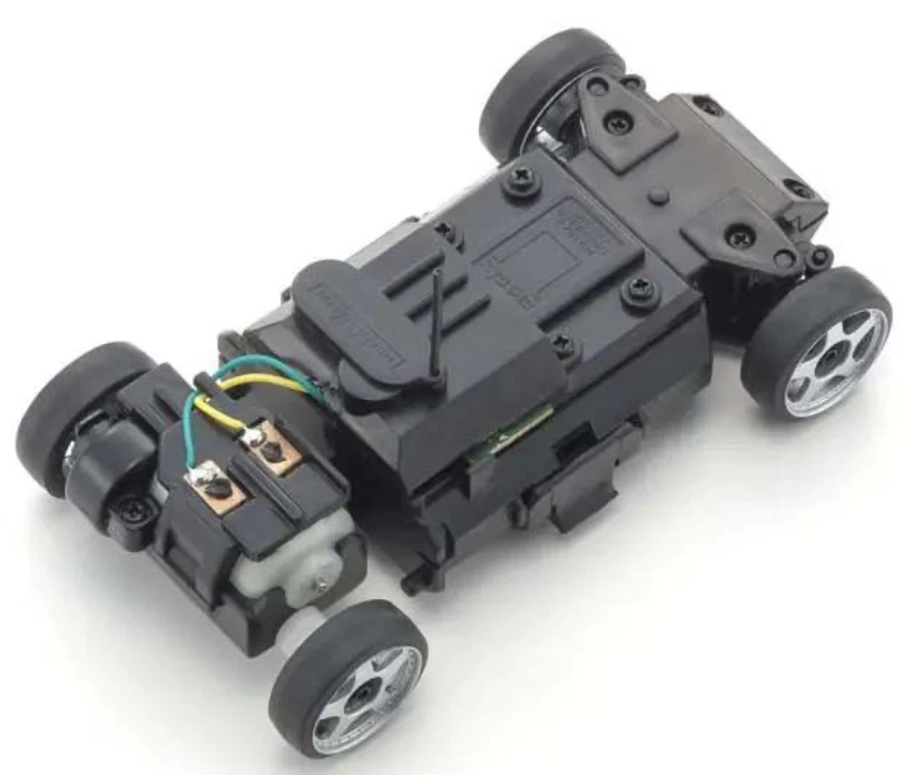 RC Car Kyosho Mini Z First  1:28 scale Chrome AC Cobra with controller & Cones - Image 2 of 4