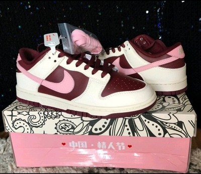 Nike Dunk Low Retro PRM Valentine's Day  EU 40 NEU OVP
