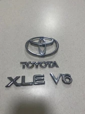 92-94 Toyota XLE V6 OEM Trunk 75441-33011 Emblem 75447-06030 Nameplate Set
