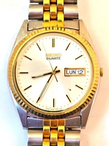 Vintage Seiko Quartz Men's Wrist Watch, Vintage Watches for Repair