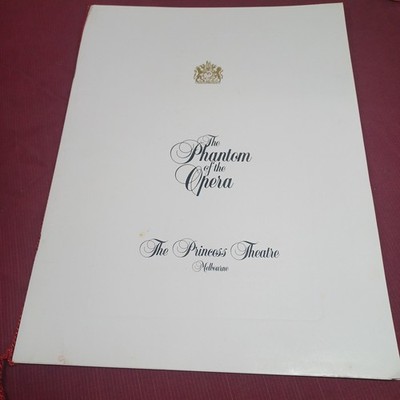 THE PHANTOM OF THE OPERA PROGRAMME GUIDE 1990  Plus Booklet