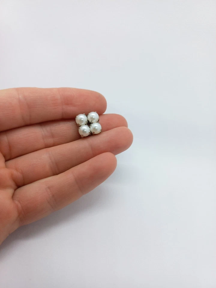 Barra de pezón magnética perlas sin perforación joyería de pecho | Barra magnética SilverBuds Foto 2 de 4