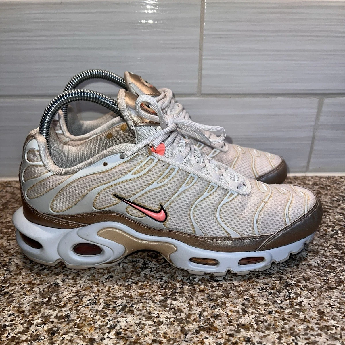 Preços baixos em Nike Air Max Plus White W | eBay