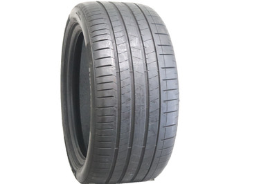 315/40R21 Pirelli Pzero PZ4 PNCS MO-S 111Y 8/32 DOT 4223 F61