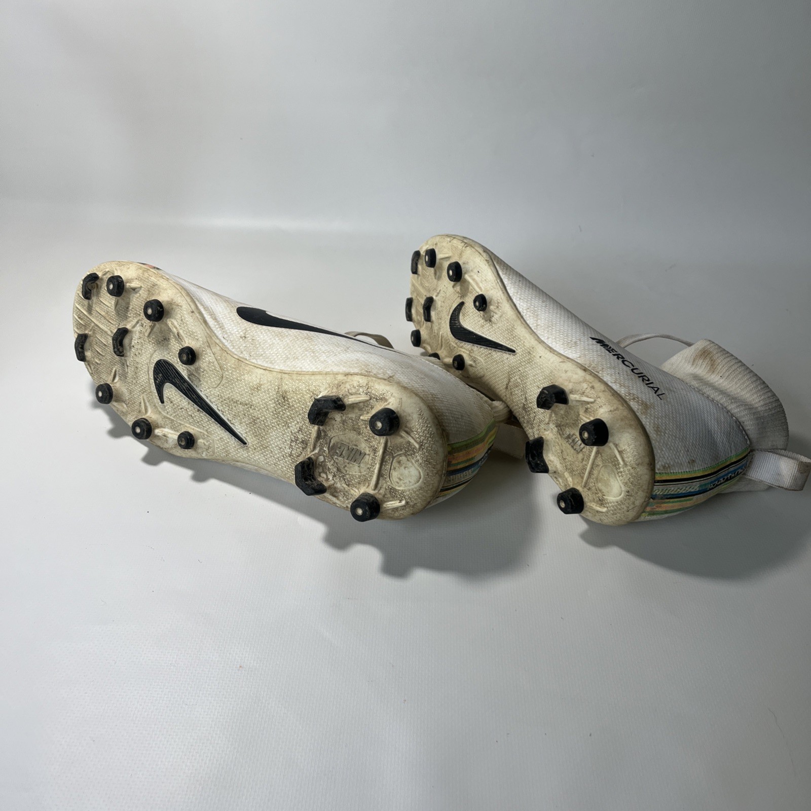 Nike Kids 5y Mercurial Superfly 6 Club Soccer Shoes White AJ3115-109 Lace Up thumbnail 4